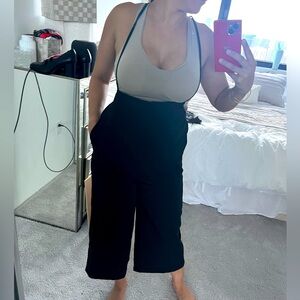 GU Japanese brand cute capri loose leg jumper not Uniqlo but similar